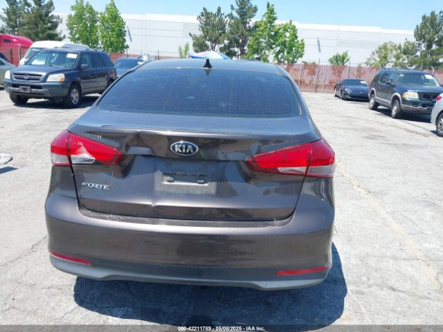 3KPFK4A7XHE145458 KIA FORTE LX