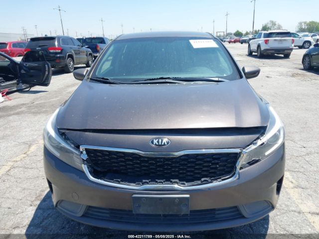 3KPFK4A7XHE145458 KIA FORTE LX