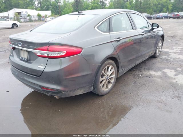 3FA6P0HD6HR309888 Ford FUSION SE
