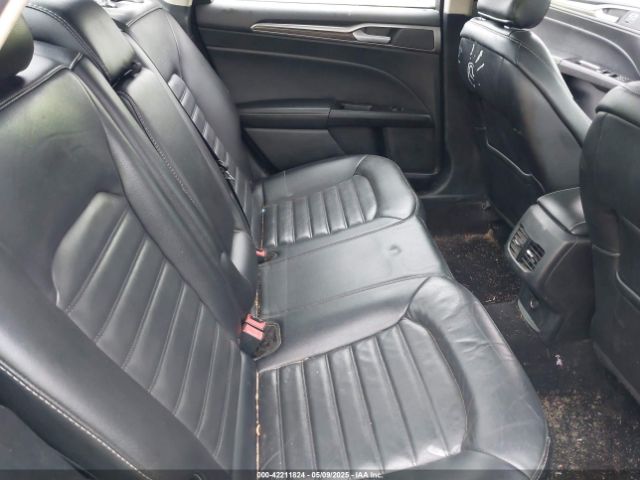 3FA6P0HD6HR309888 Ford FUSION SE