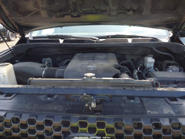 5TFUM5F18KX080242 Toyota Tundra Sr 4.6l V8
