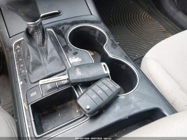 5XYPGDA3XHG293213 KIA Sorento 2.4l Lx