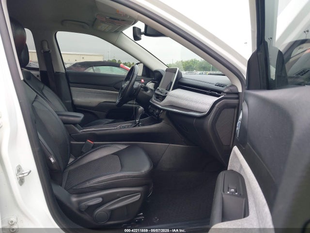 3C4NJCBB8NT137619 Jeep Compass Latitude Fwd