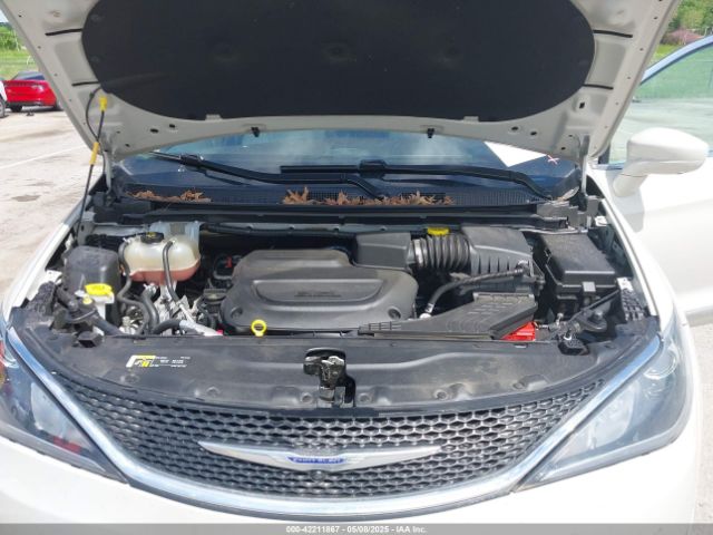 2019 CHRYSLER PACIFICA 2C4RC1EGXKR706170 Photo 9