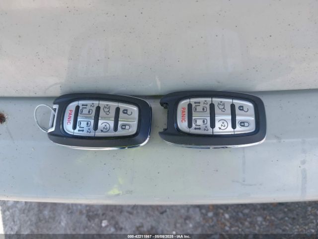 2019 CHRYSLER PACIFICA 2C4RC1EGXKR706170 Photo 10