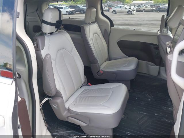 2019 CHRYSLER PACIFICA 2C4RC1EGXKR706170 Photo 7