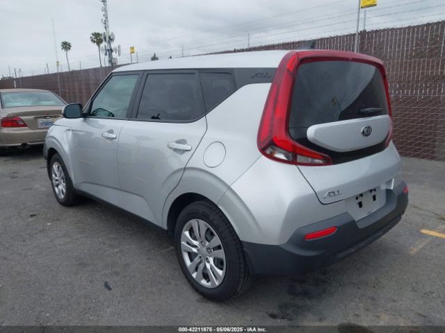 KNDJ23AU8M7784278 KIA SOUL LX
