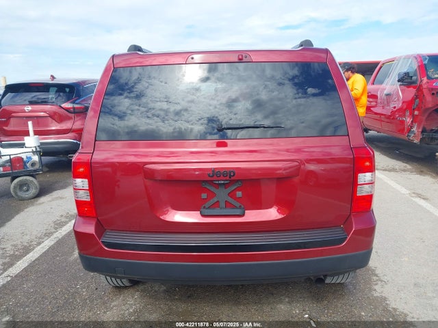1C4NJPBA6FD186307 Jeep Patriot Altitude Edition