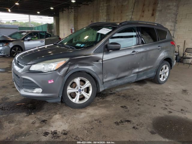 1FMCU9GX8EUD21613 Ford ESCAPE SE