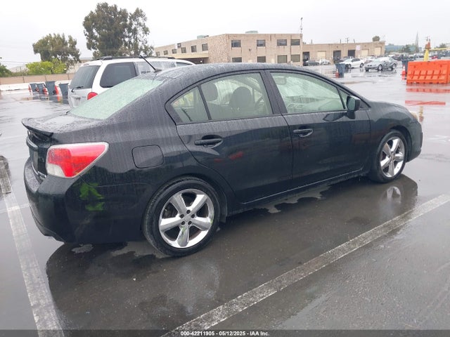 JF1GJAA6XFH013732 Subaru Impreza 2.0i
