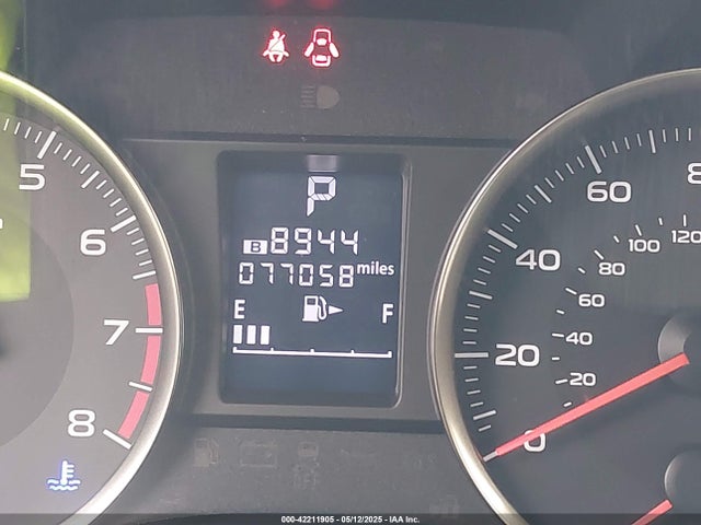 JF1GJAA6XFH013732 Subaru Impreza 2.0i