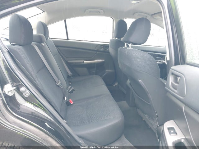 JF1GJAA6XFH013732 Subaru Impreza 2.0i