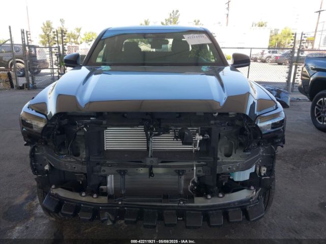 3TYKD5HNXRT016991 Toyota Tacoma Sr 2wd