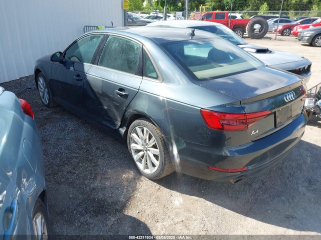 2017 AUDI A4 WAUGMAF43HN042614 Photo 2