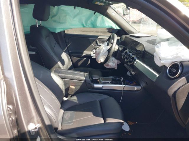 2021 MERCEDES-BENZ GLB 250 W1N4M4HB8MW106145 Photo 4