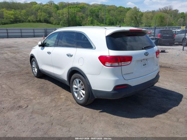 5XYPGDA53GG183202 KIA Sorento 3.3l Lx