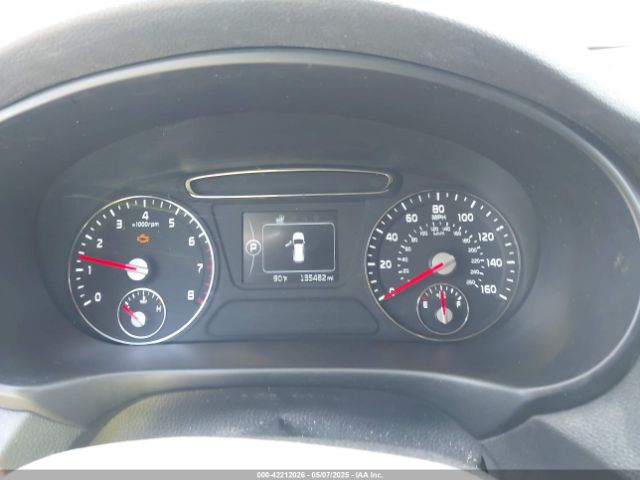 5XYPGDA53GG183202 KIA Sorento 3.3l Lx