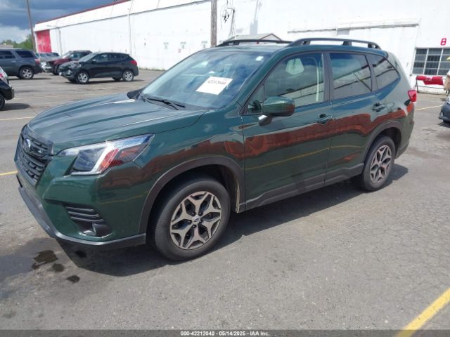 JF2SKAEC8PH535960 Subaru Forester Premium