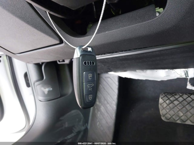 2025 AUDI A3 WAUGUDGY6SA039790 Photo 10