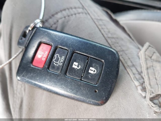 JTMDJREV9GD011766 Toyota Rav4 Hybrid Limited