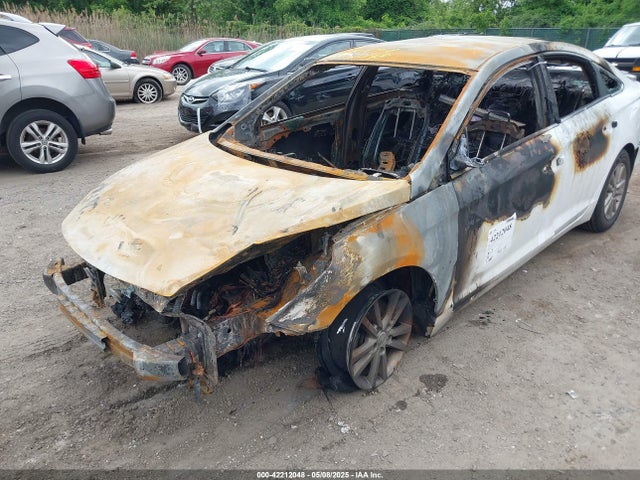 5NPE24AF4FH146732 Hyundai SONATA SE