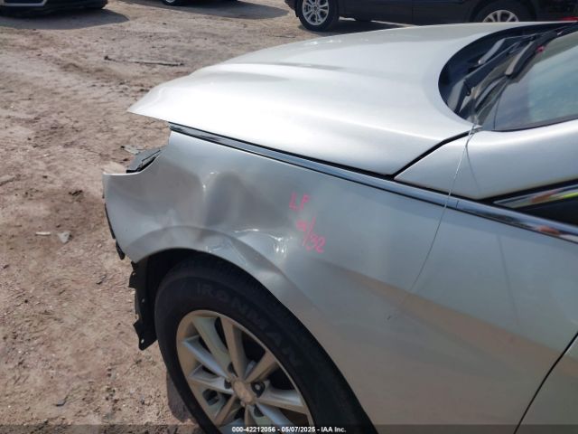 5NPE24AF2JH717708 Hyundai SONATA SE