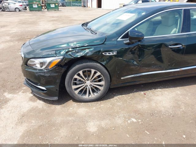 1G4ZP5SS2HU173288 Buick Lacrosse Essence