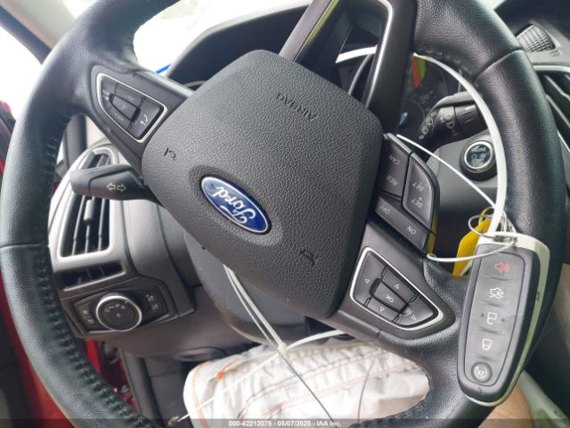 1FADP3N23GL224404 Ford Focus Titanium