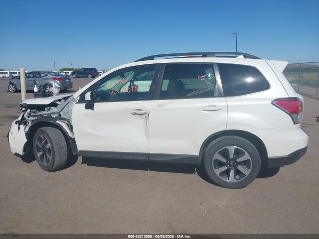 Subaru naturally aspirated u5 2018 JF2SJADC3JH544674 Image 14