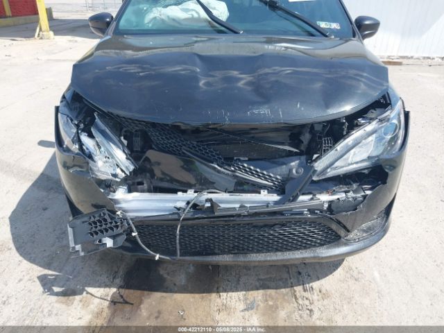 2C4RC1EG3JR261737 Chrysler Pacifica Touring L Plus