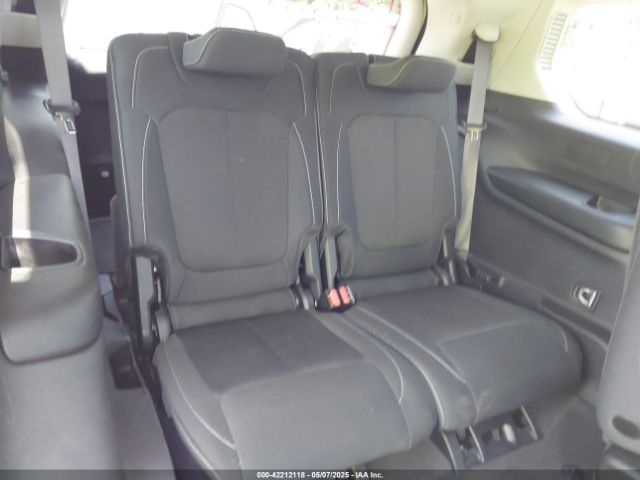 1C4RJKAG4P8895077 Jeep Grand Cherokee L Laredo 4x4
