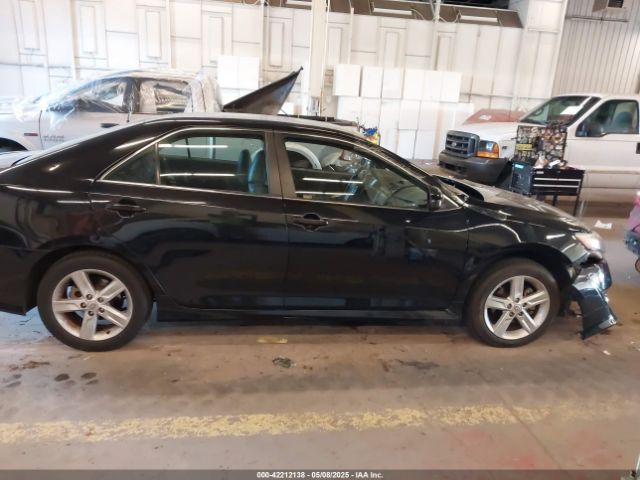 4T1BF1FK6EU400548 Toyota CAMRY SE