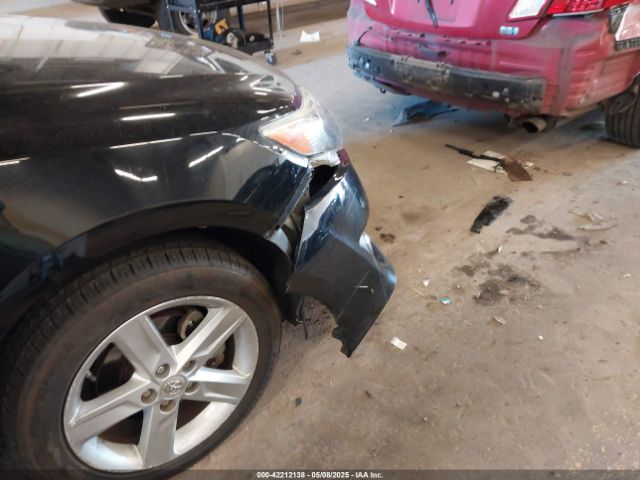 4T1BF1FK6EU400548 Toyota CAMRY SE