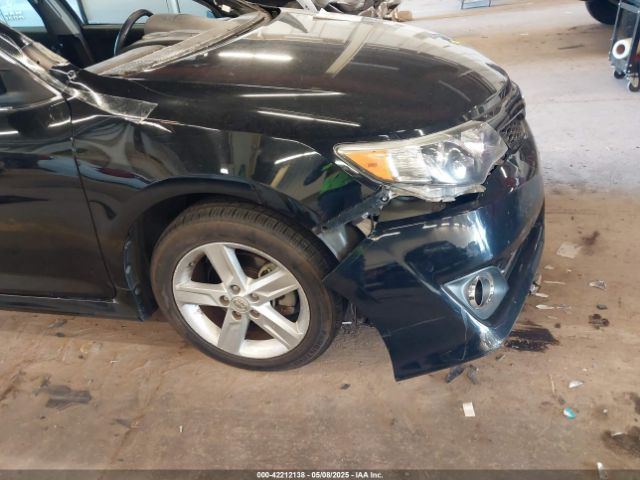 4T1BF1FK6EU400548 Toyota CAMRY SE