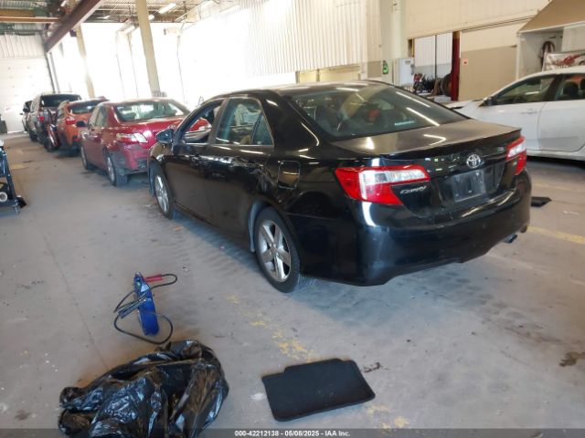 4T1BF1FK6EU400548 Toyota CAMRY SE