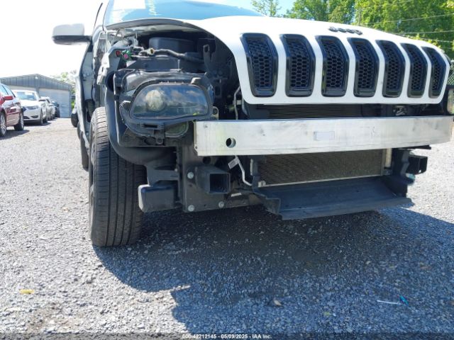 1C4PJMDS5HW567912 Jeep Cherokee High Altitude 4x4