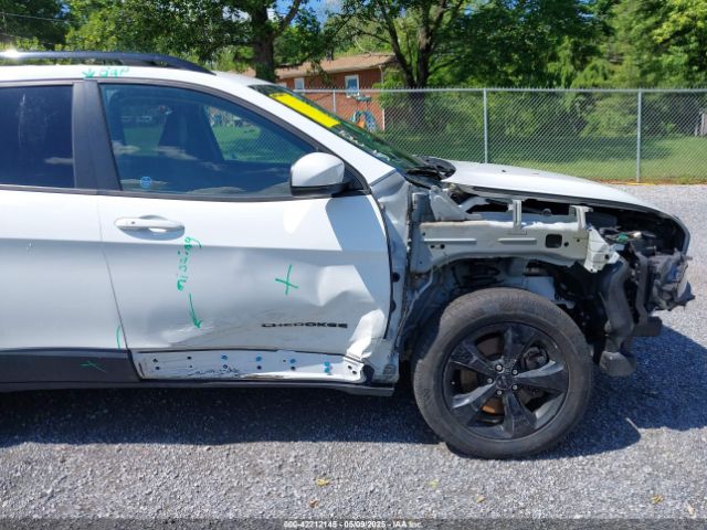 1C4PJMDS5HW567912 Jeep Cherokee High Altitude 4x4