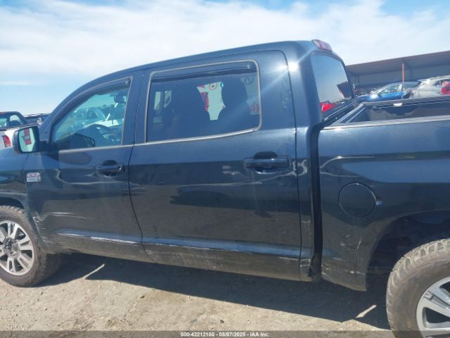 5TFAY5F17KX825862 Toyota Tundra 1794 5.7l V8