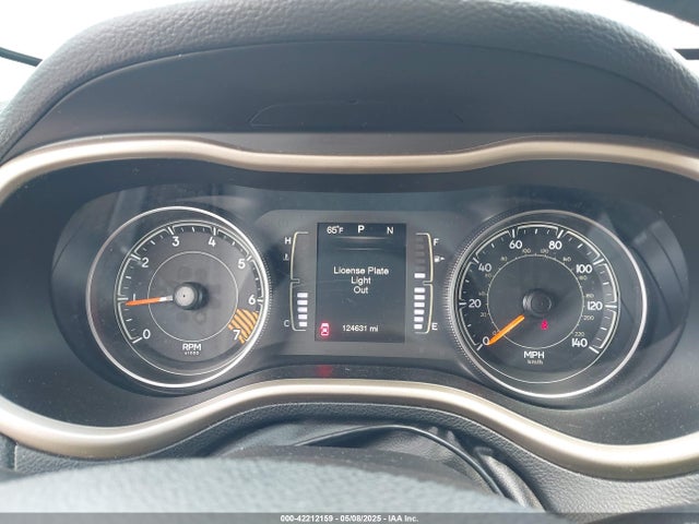 1C4PJLCB9FW712183 Jeep Cherokee