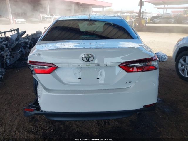 4T1C11AK4RU864390 Toyota CAMRY LE