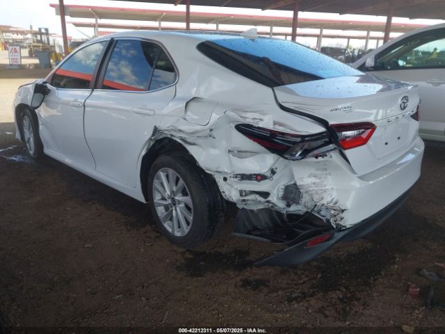 4T1C11AK4RU864390 Toyota CAMRY LE