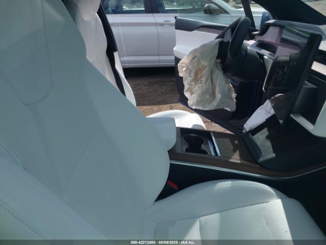 2022 TESLA MODEL X 7SAXCAE50NF360073 Photo 4