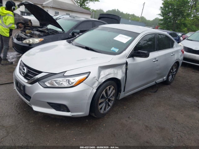 Nissan Altima 2.5 Sv 2017 1N4AL3AP1HC263512 Image 2
