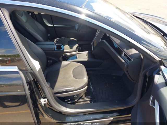 2013 TESLA MODEL S 5YJSA1CG0DFP17932 Photo 4