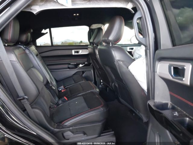 1FMSK7KH5NGA21032 Ford Explorer St-line