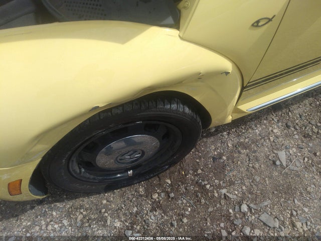 42212436 :رقم المزاد ، 3VWJX7AT9DM647028 vin ، 2013 Volkswagen Beetle 2.5l مزاد بيع
