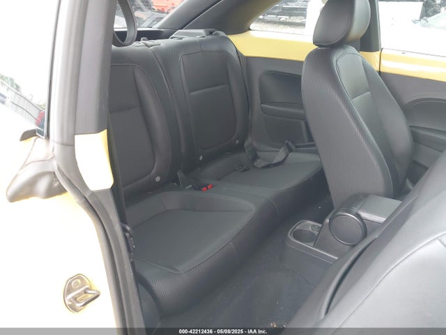 42212436 :رقم المزاد ، 3VWJX7AT9DM647028 vin ، 2013 Volkswagen Beetle 2.5l مزاد بيع