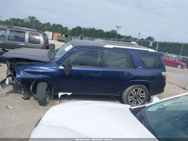 JTEZU5JR8E5065142 Toyota 4RUNNER SR5