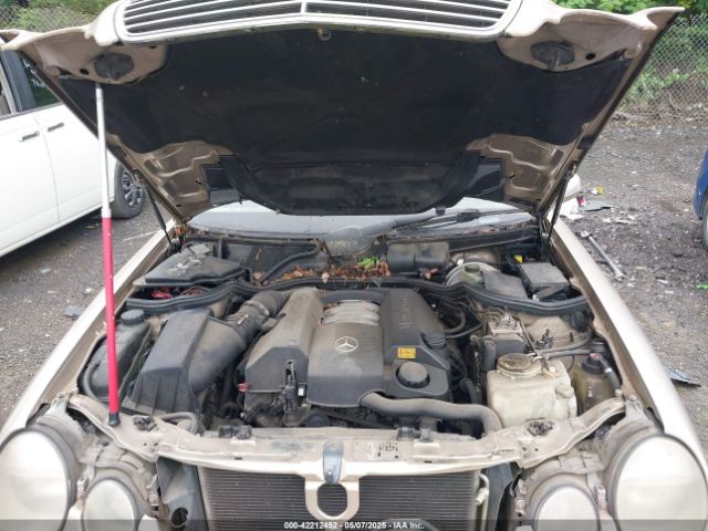 2000 MERCEDES-BENZ E 320 WDBJH65JXYB072288 Photo 9