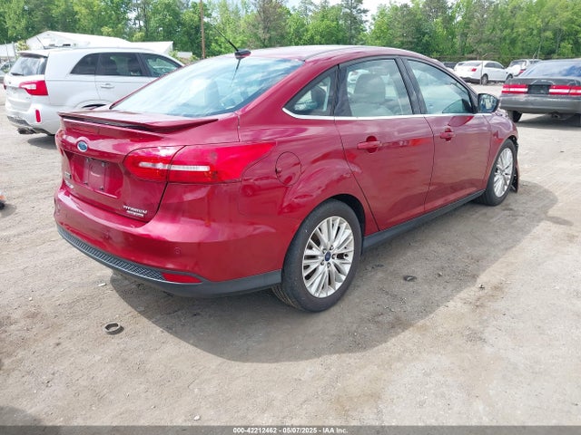 1FADP3J22GL314021 Ford 2016